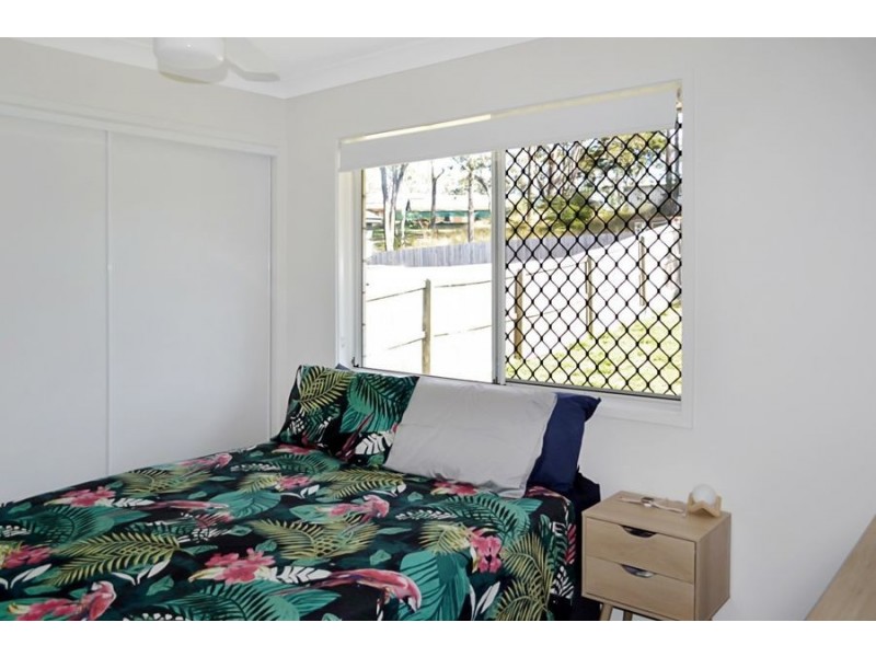 14 KNIGHTSBRIDGE DRIVE, Chuwar QLD 4306