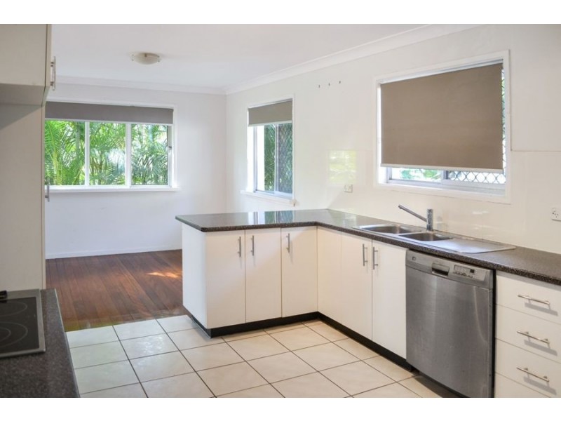 64 Burrendah Road, Jindalee QLD 4074