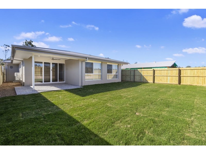 12 Hereford Rd, Greenbank QLD 4124