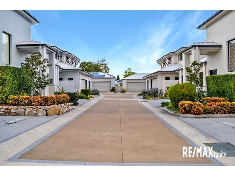 7/7 GREENWAY CIRCUIT, Mount Ommaney QLD 4074