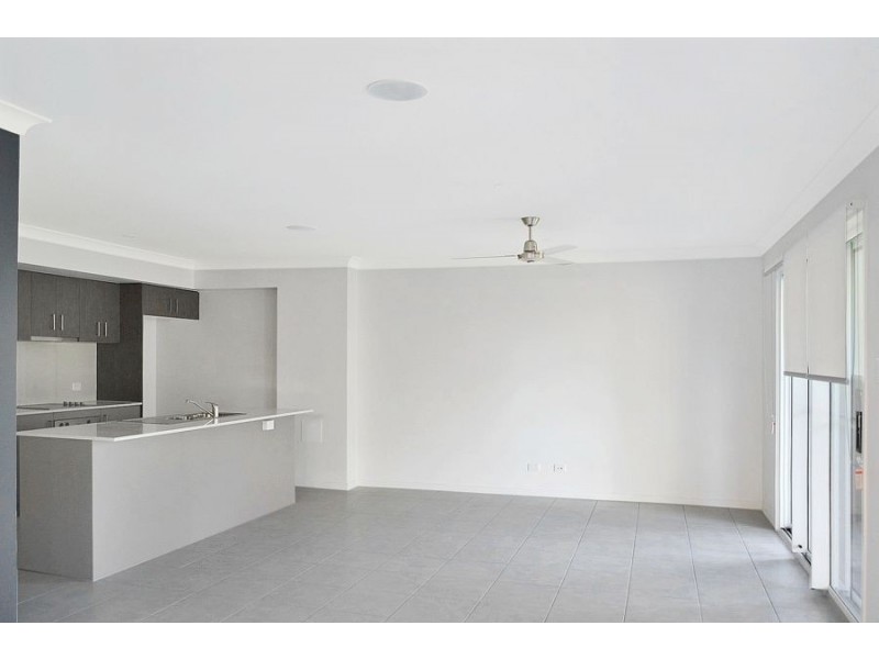 72/302 COLLEGE ROAD, Karana Downs QLD 4306