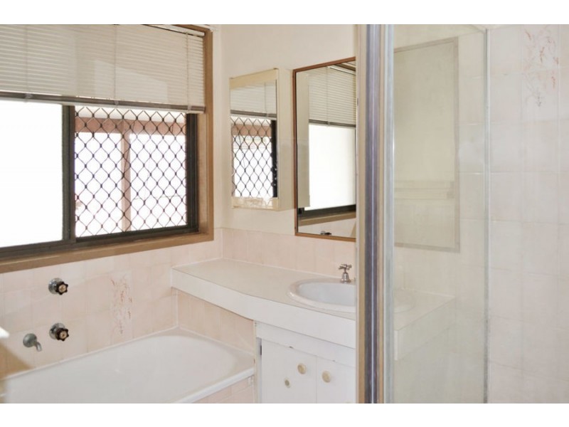 30 PALLERT STREET, Middle Park QLD 4074