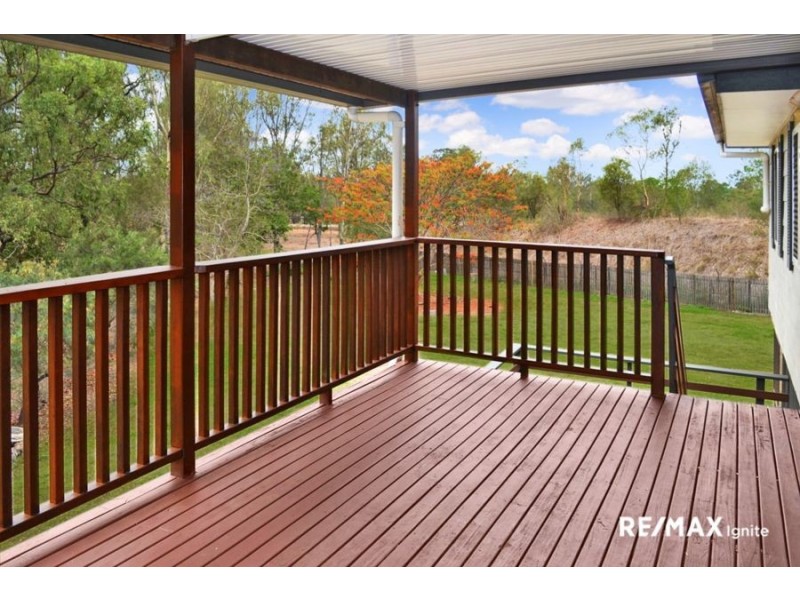 19 Lumbye Place, North Tivoli QLD 4305