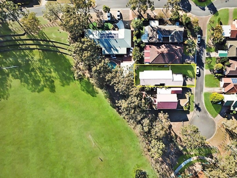 5 WARBURTON CLOSE, Forest Lake QLD 4078