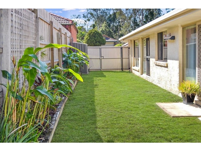 5 WARBURTON CLOSE, Forest Lake QLD 4078