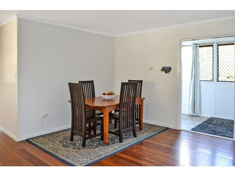 19 Southern Cross Avenue, Darra QLD 4076