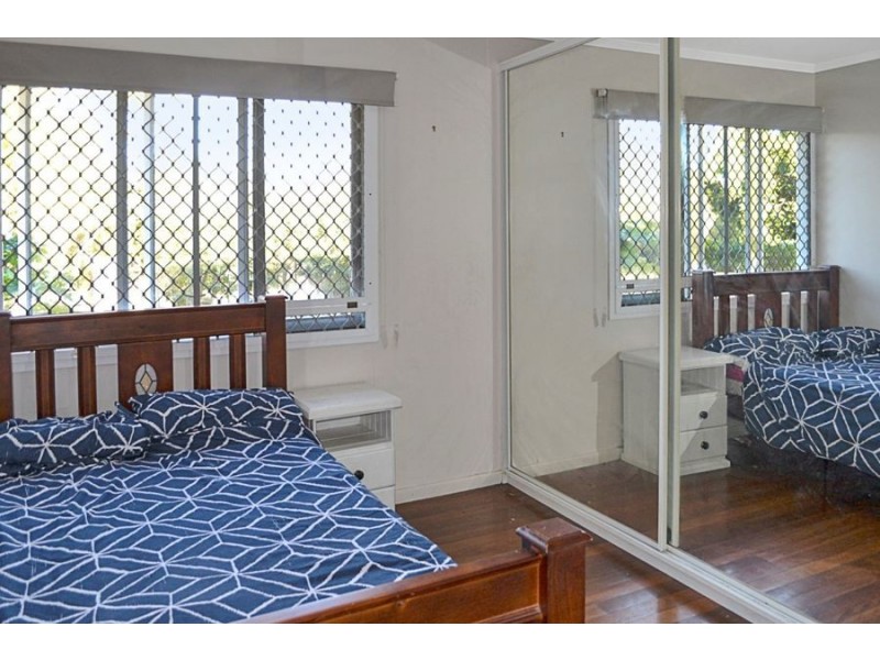 19 Southern Cross Avenue, Darra QLD 4076