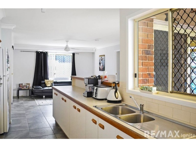 90 Aspinall Street, Leichhardt QLD 4305