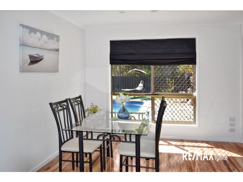 98 Dampier Street, Barellan Point QLD 4306