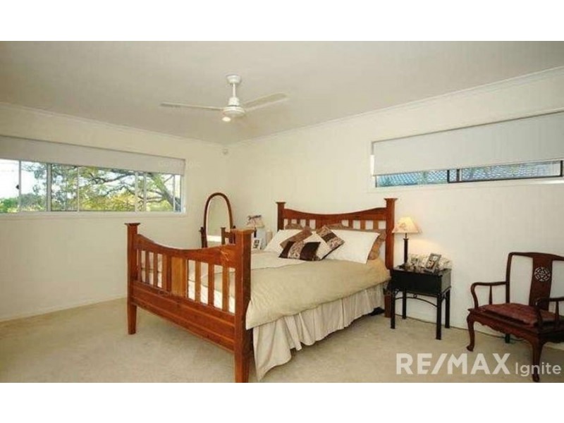 10 Mandalay Street, Fig Tree Pocket QLD 4069