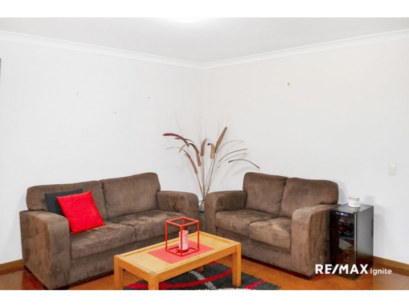 27 Tabor Street, Westlake QLD 4074