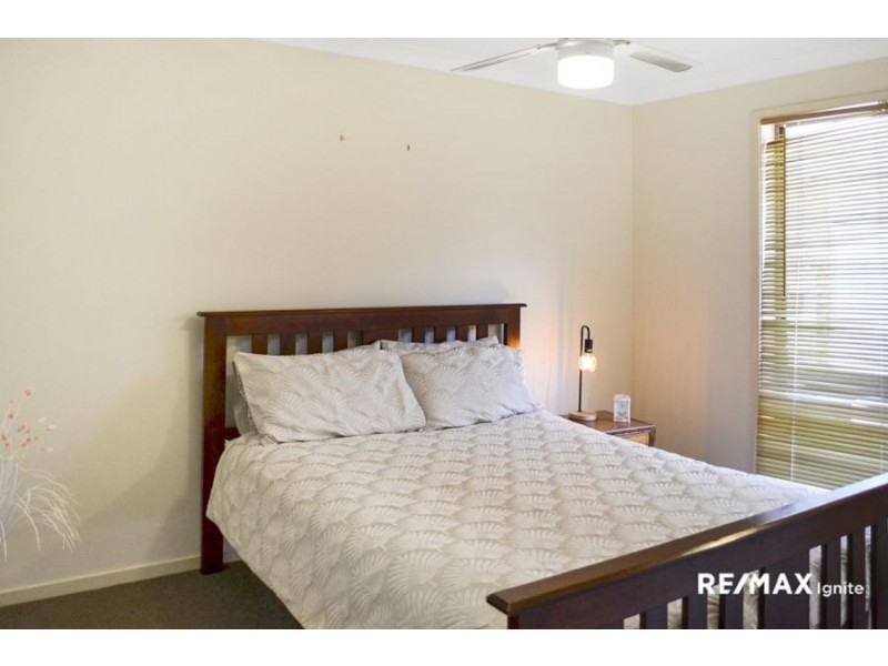 27 Tabor Street, Westlake QLD 4074