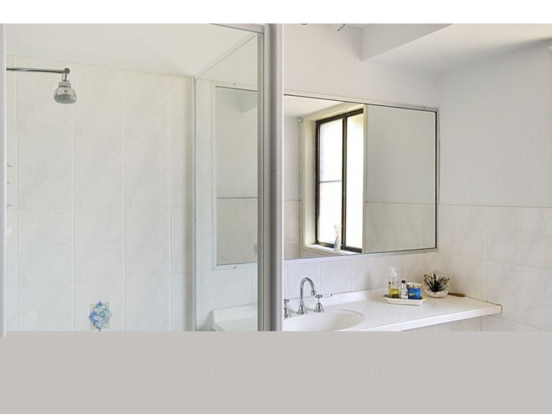 27 Tabor Street, Westlake QLD 4074