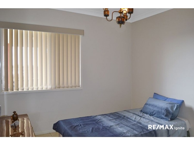 866 Oxley Road, Oxley QLD 4075