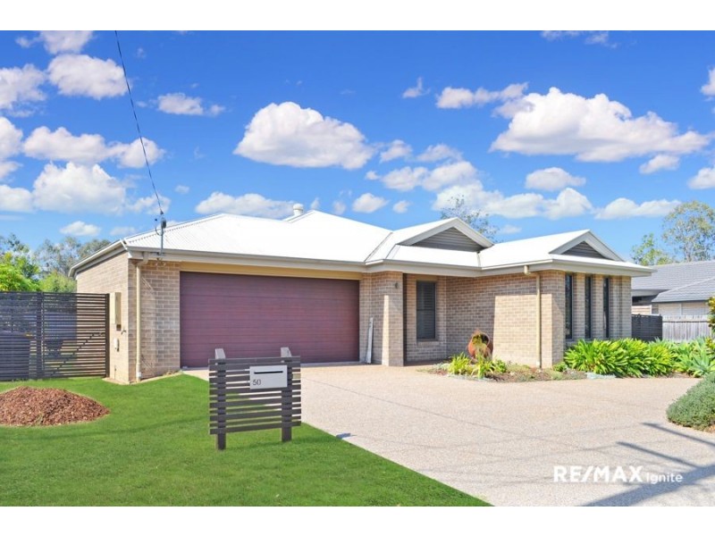 50 College Road, Karana Downs QLD 4306