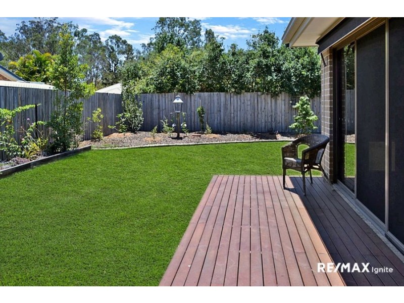 50 College Road, Karana Downs QLD 4306
