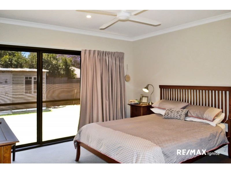 50 College Road, Karana Downs QLD 4306