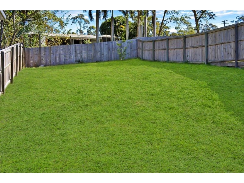 2/14 KNIGHTSBRIDGE DRIVE, Chuwar QLD 4306