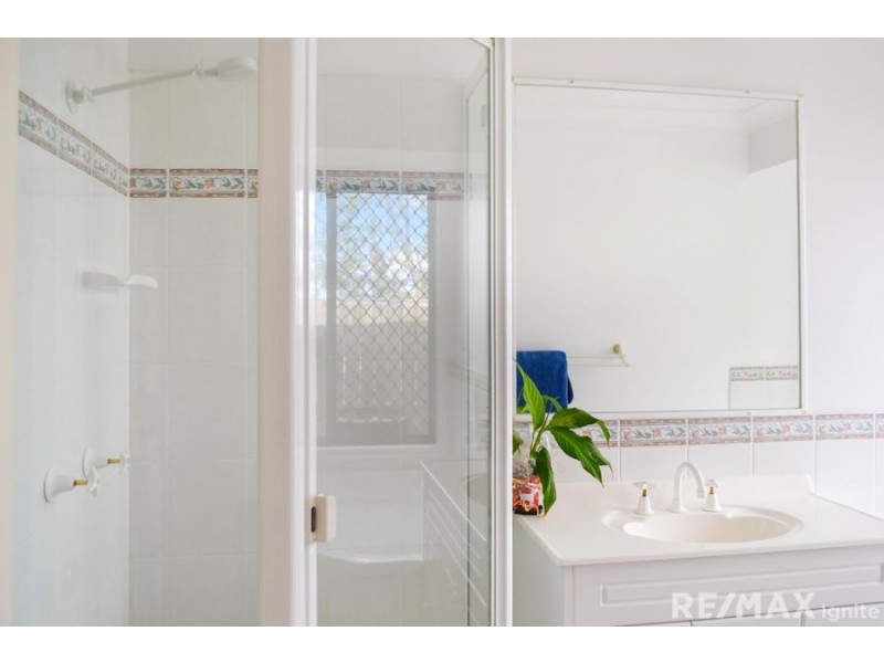 7 Malia St, Sinnamon Park QLD 4073