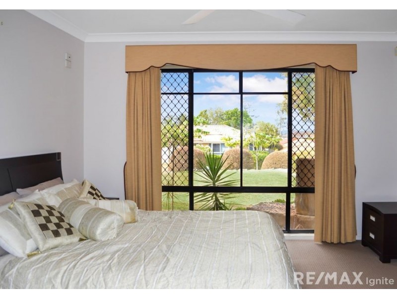 7 Malia St, Sinnamon Park QLD 4073