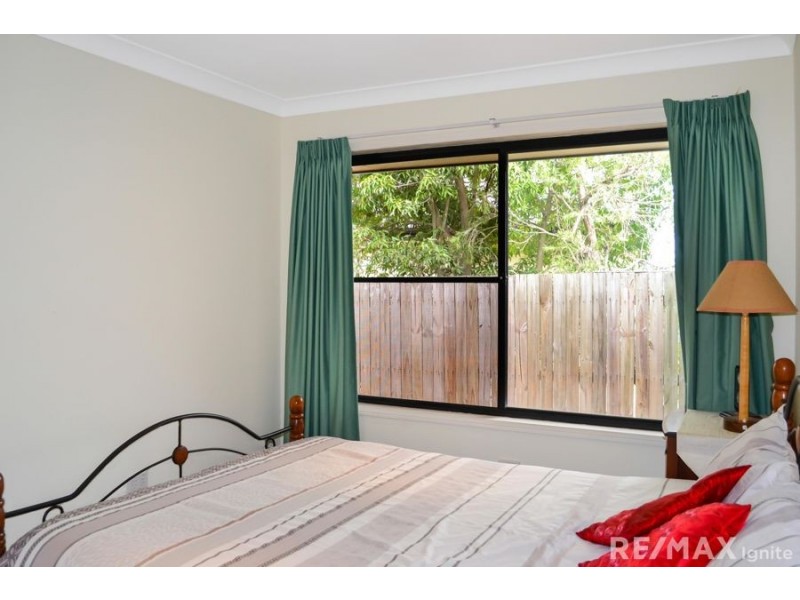 7 Malia St, Sinnamon Park QLD 4073
