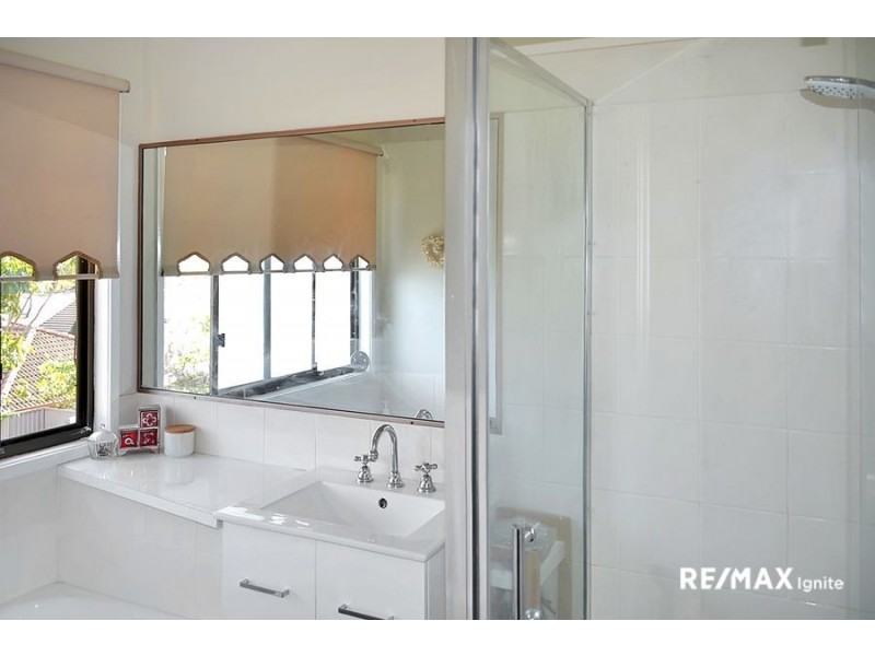 71 Tanglewood Street, Middle Park QLD 4074