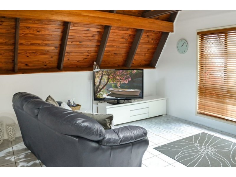 326 SUMNERS ROAD, Riverhills QLD 4074