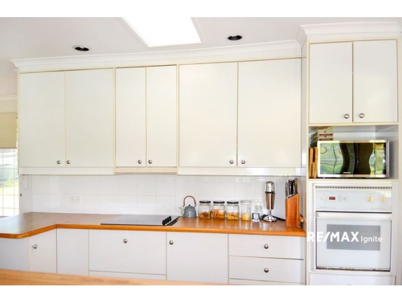 19 Capitol Drive, Jindalee QLD 4074