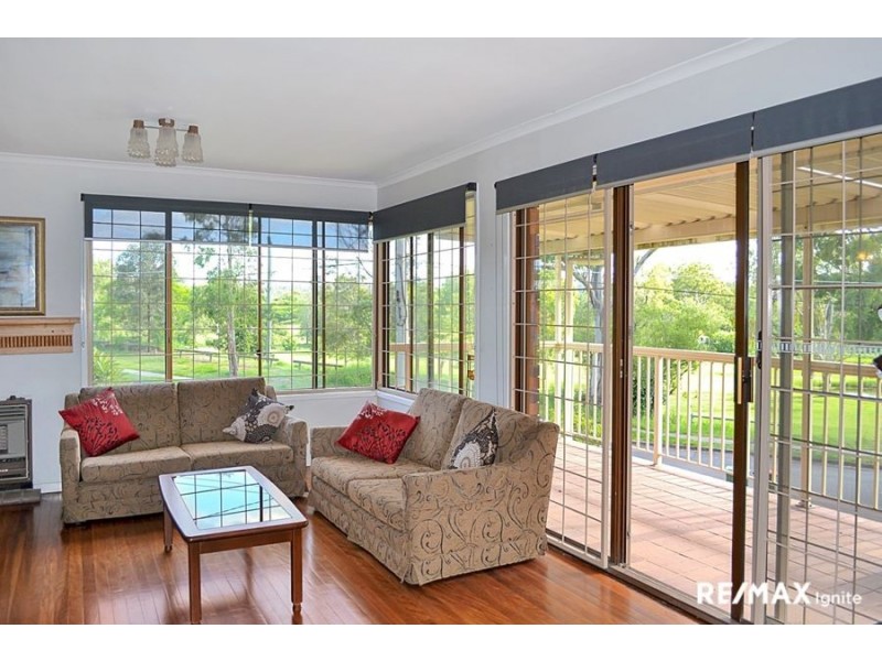 19 Capitol Drive, Jindalee QLD 4074