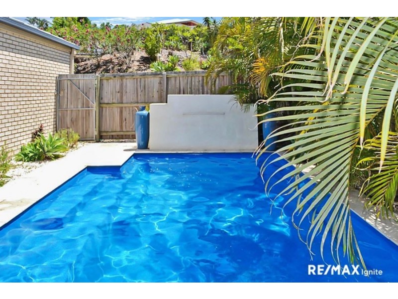 24 Stanaway Place, Bellbowrie QLD 4070