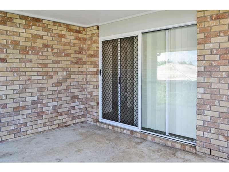 35 HUNTLEY CRESCENT, Redbank Plains QLD 4301