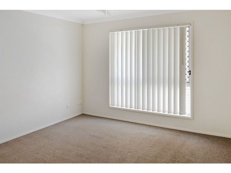 35 HUNTLEY CRESCENT, Redbank Plains QLD 4301