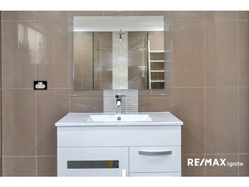 34 Spinnaker Street, Jamboree Heights QLD 4074