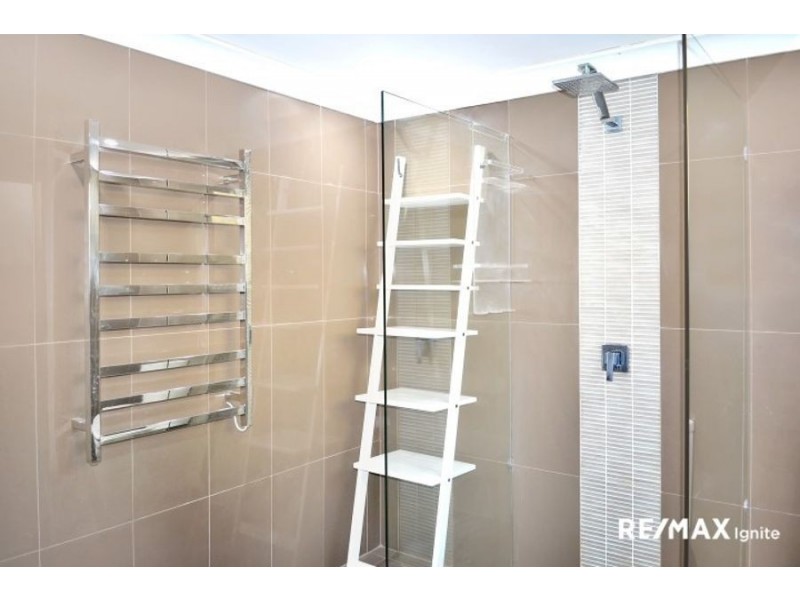 34 Spinnaker Street, Jamboree Heights QLD 4074