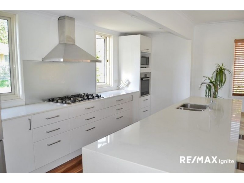 34 Spinnaker Street, Jamboree Heights QLD 4074