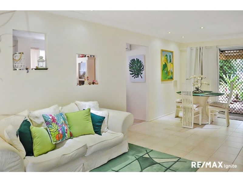 39 PALUNA STREET, Riverhills QLD 4074