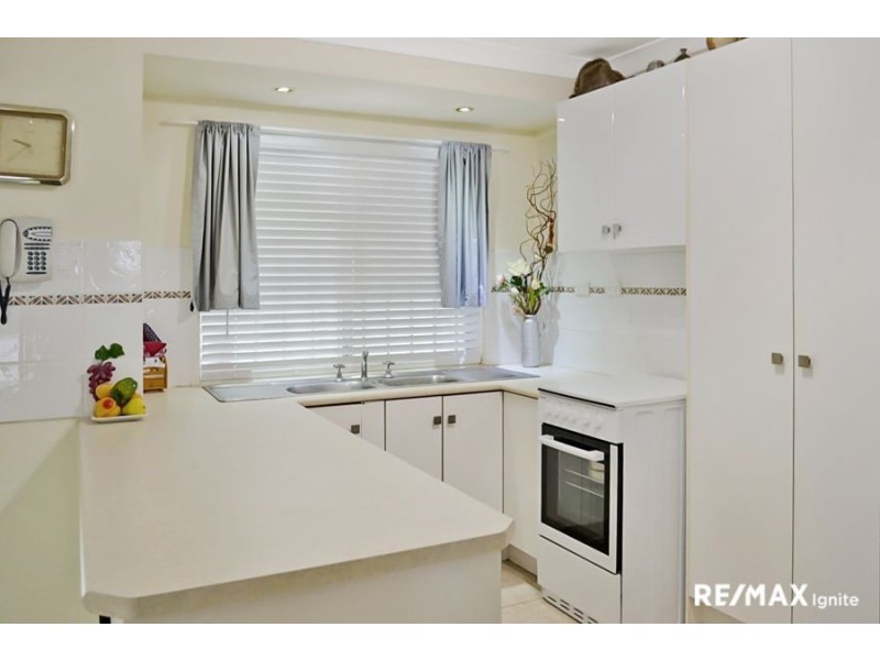 39 PALUNA STREET, Riverhills QLD 4074