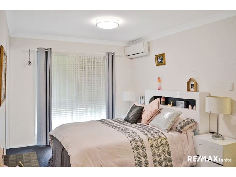 39 PALUNA STREET, Riverhills QLD 4074