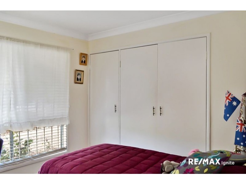 39 PALUNA STREET, Riverhills QLD 4074