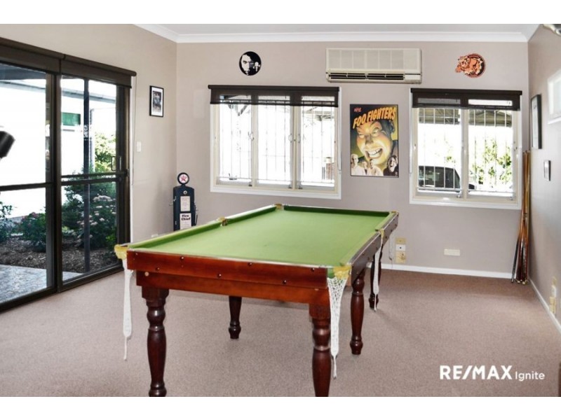 8 EDWARDS STREET, Eastern Heights QLD 4305