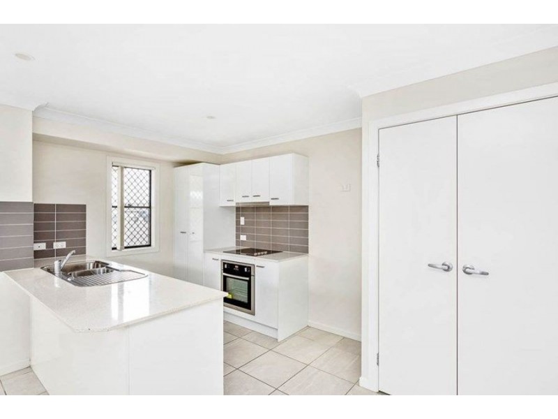 1/24 Fantail Avenue, Redbank Plains QLD 4301