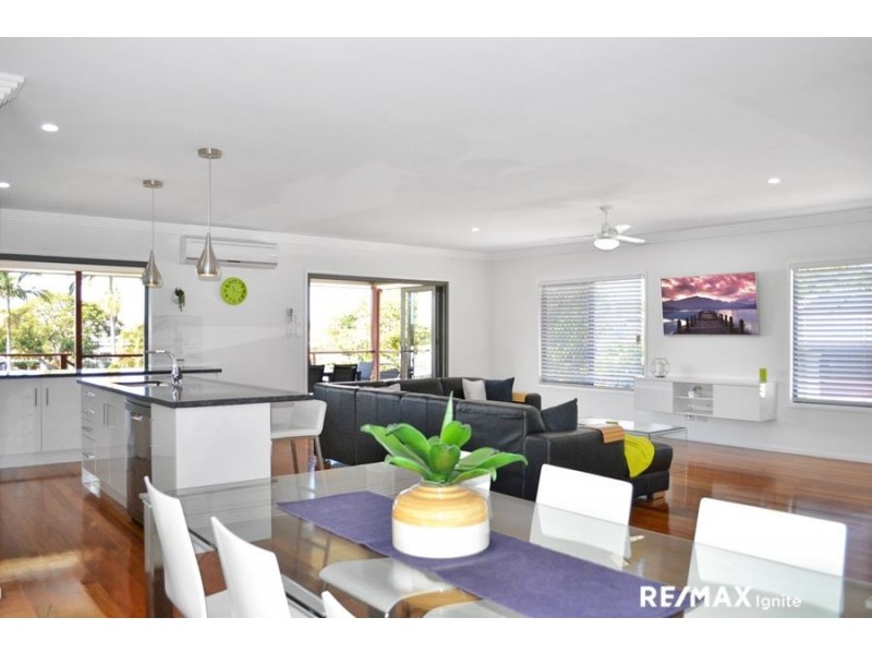 26A Whitehill Road, Newtown QLD 4305