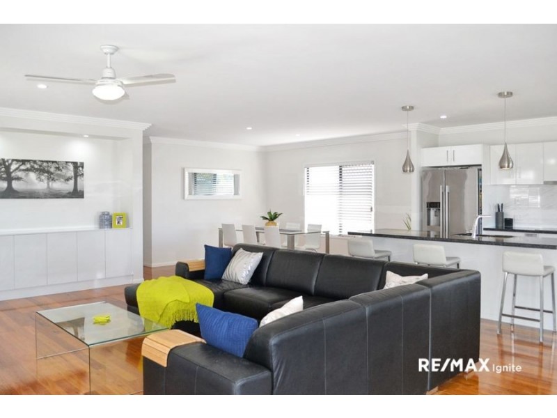 26A Whitehill Road, Newtown QLD 4305