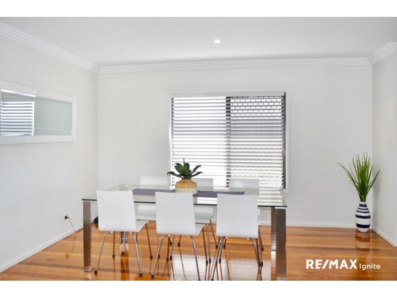 26A Whitehill Road, Newtown QLD 4305