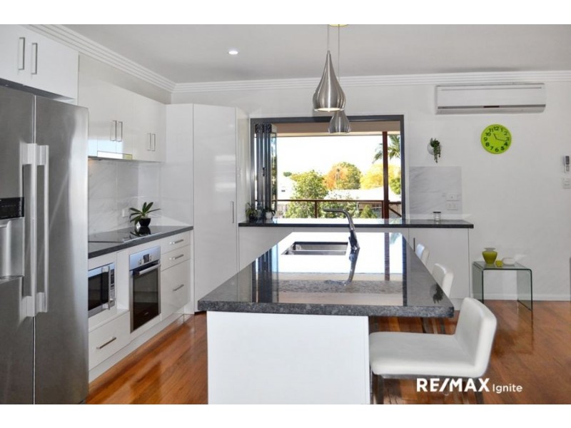 26A Whitehill Road, Newtown QLD 4305