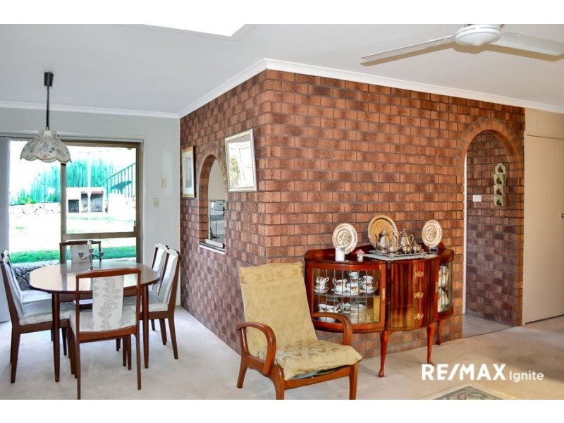 338 SUMNERS ROAD, Riverhills QLD 4074