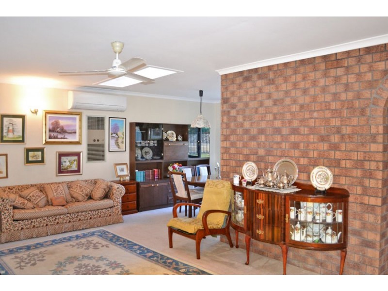 338 SUMNERS ROAD, Riverhills QLD 4074