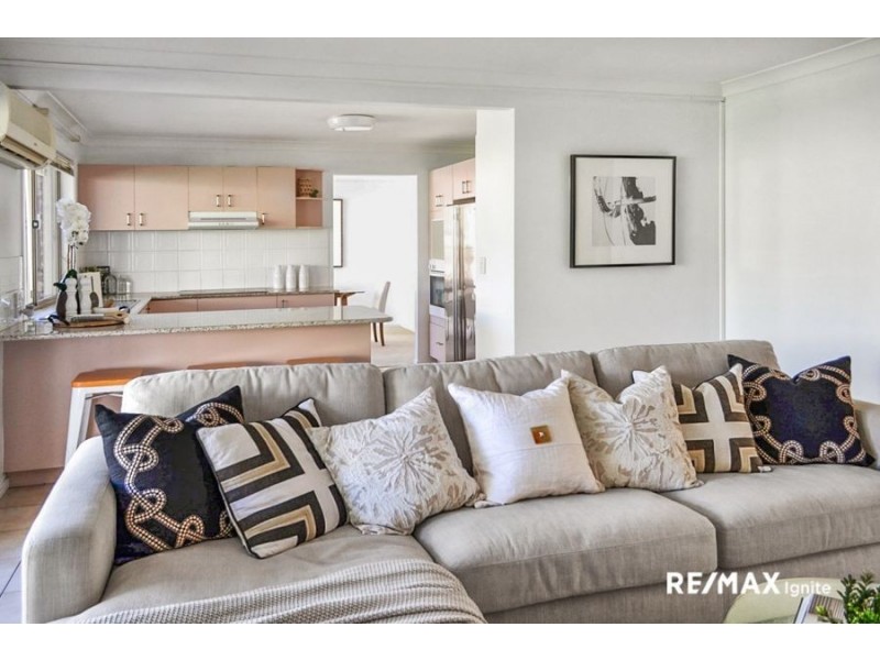 13 STAWELL PLACE, Middle Park QLD 4074