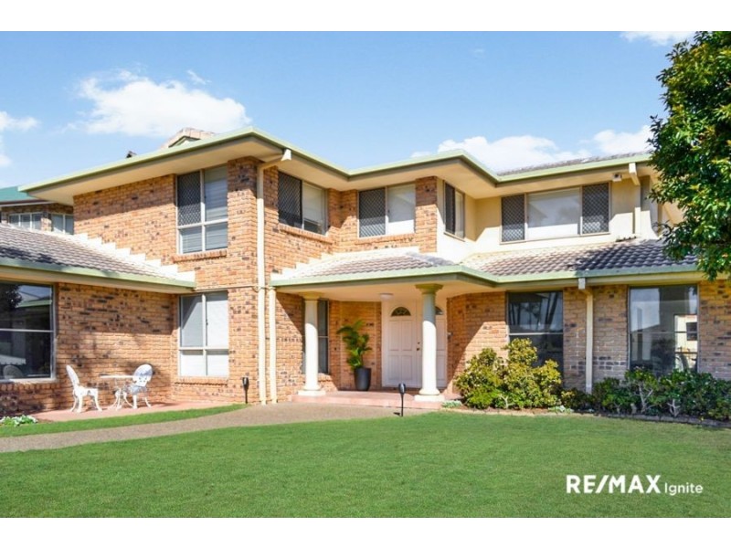13 STAWELL PLACE, Middle Park QLD 4074