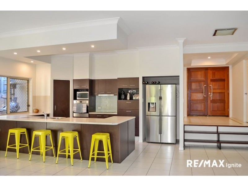 81 WESTAWAY CRESCENT, Bellbowrie QLD 4070